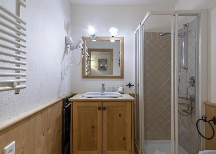 Chesa Champagna - * Madulain