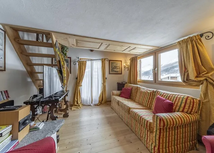 Apartamento Chesa Champagna - *