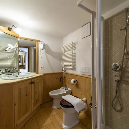 Apartment Chesa Champagna - Madulain