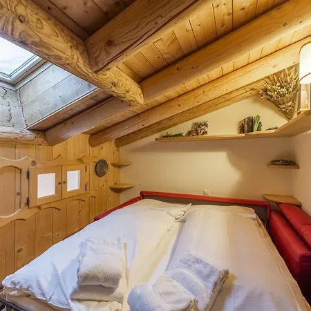 Daire Chesa Champagna -