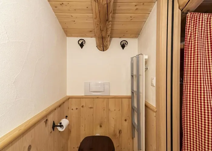 Chesa Champagna - * Madulain